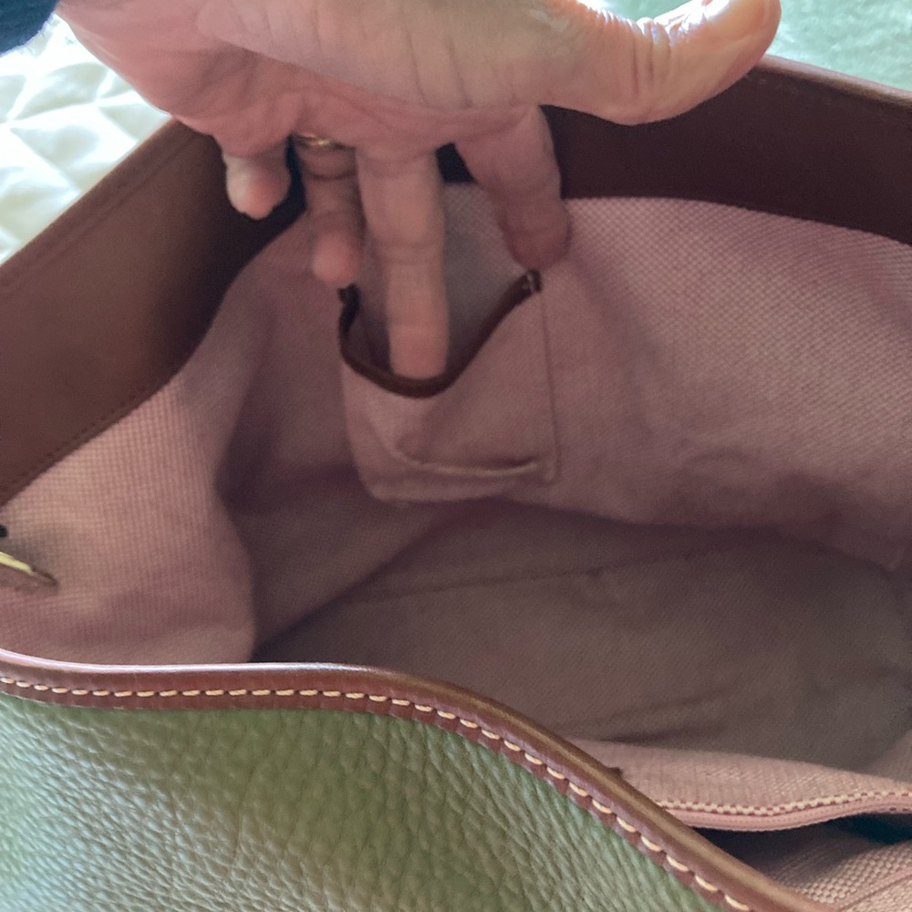 Authentic Dooney & Bourke Purse - Picture 12 of 13